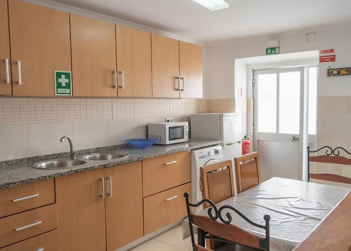 Amelia - Surf Camp *